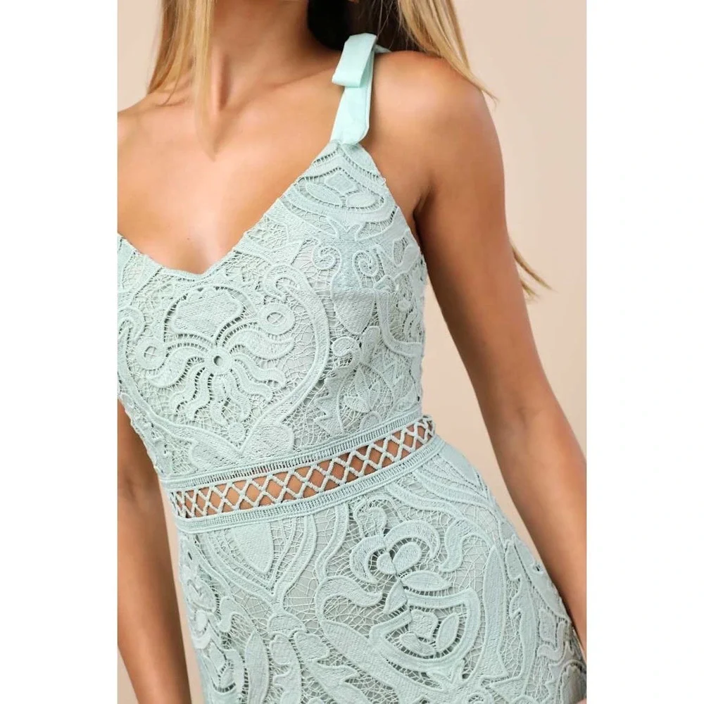 NWT Lulus‎ Won Your Heart Sage Green Lace Tie-Strap High-Low Midi Dress Small